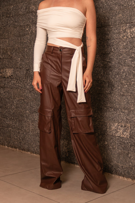 Calça de couro